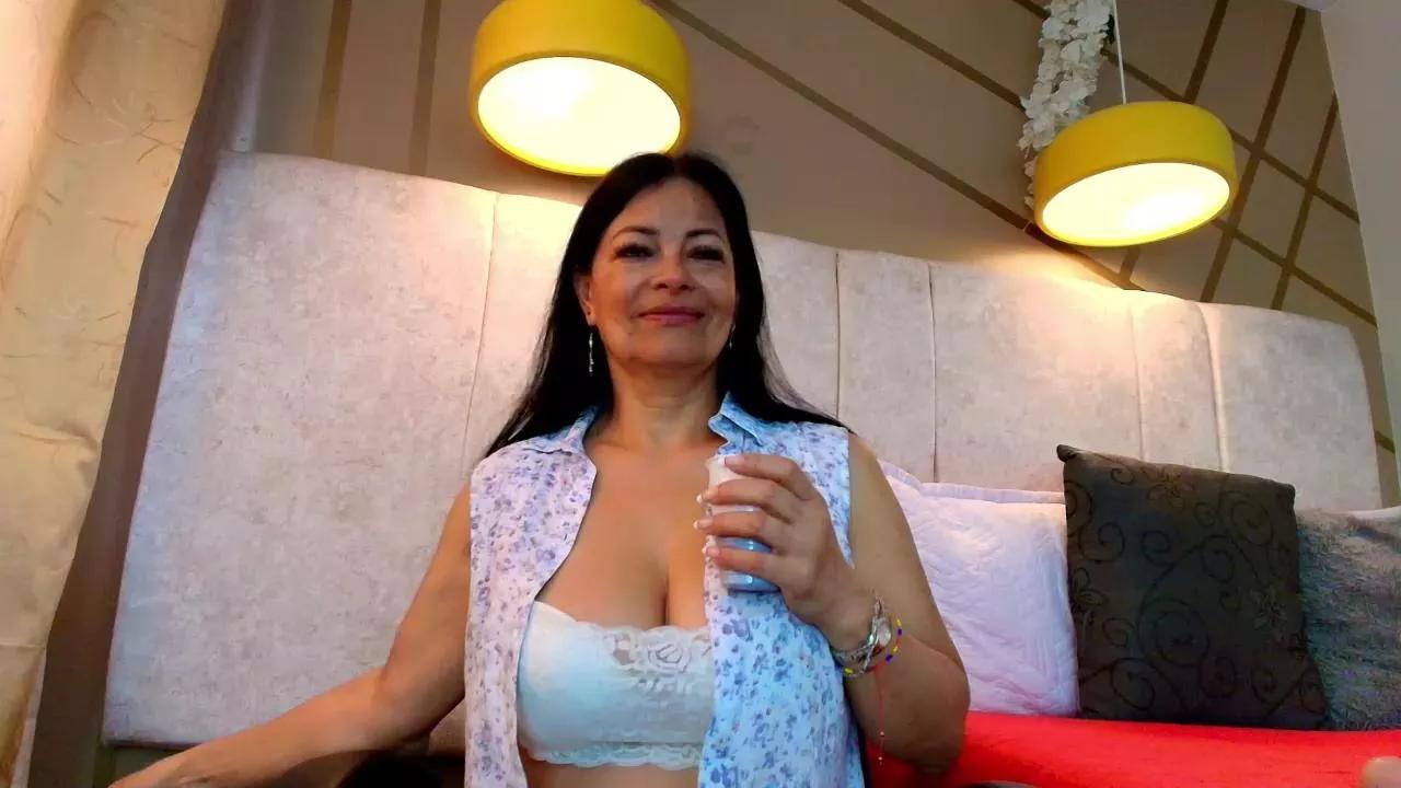 ana_mature_ on Cam4 