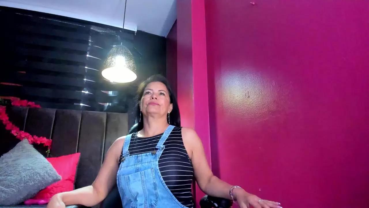 ana_mature_ on Cam4 