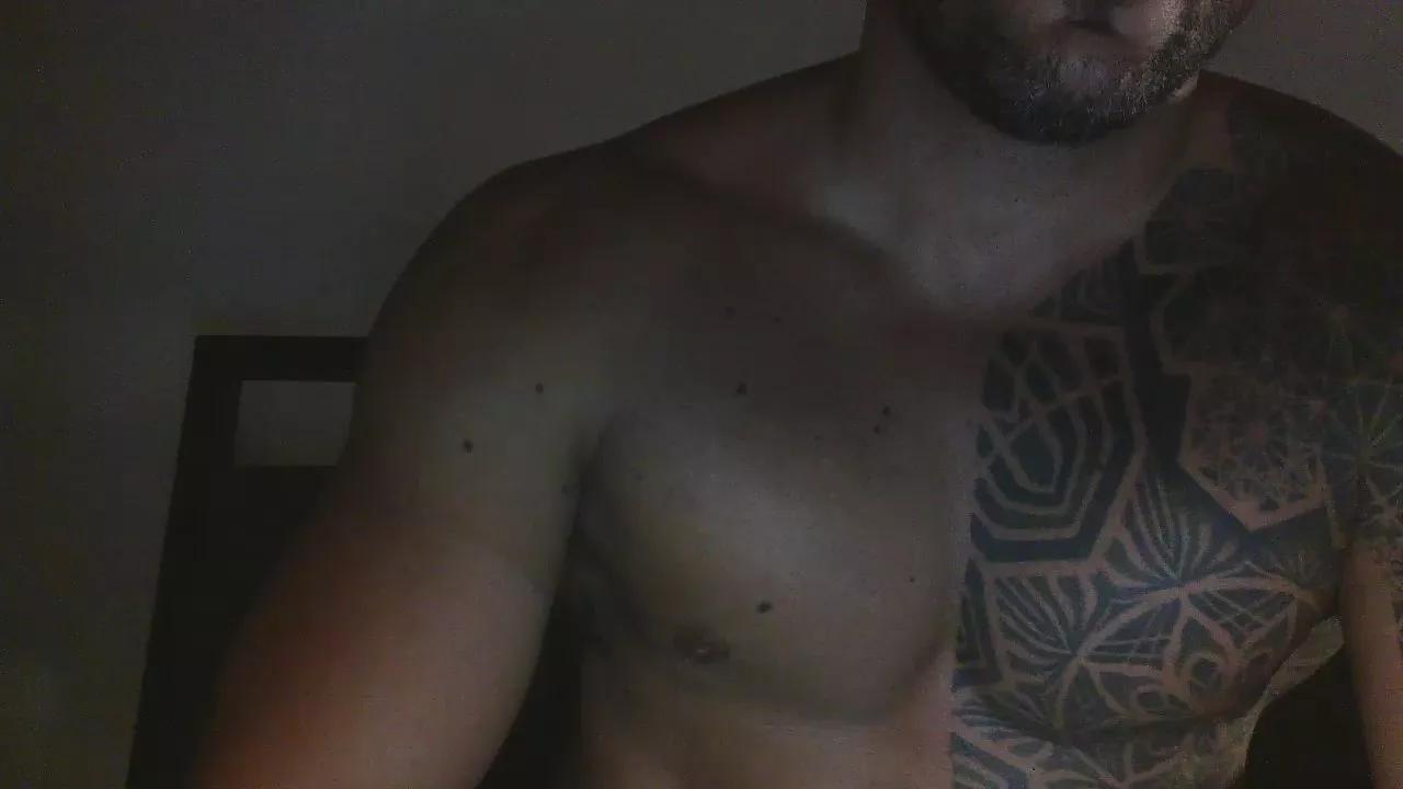 andreaaaa101 on Cam4