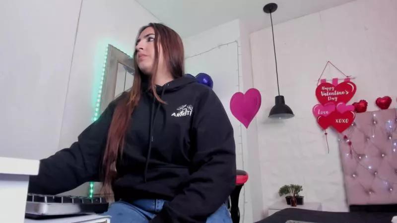 angel_hardy_dl on Cam4 