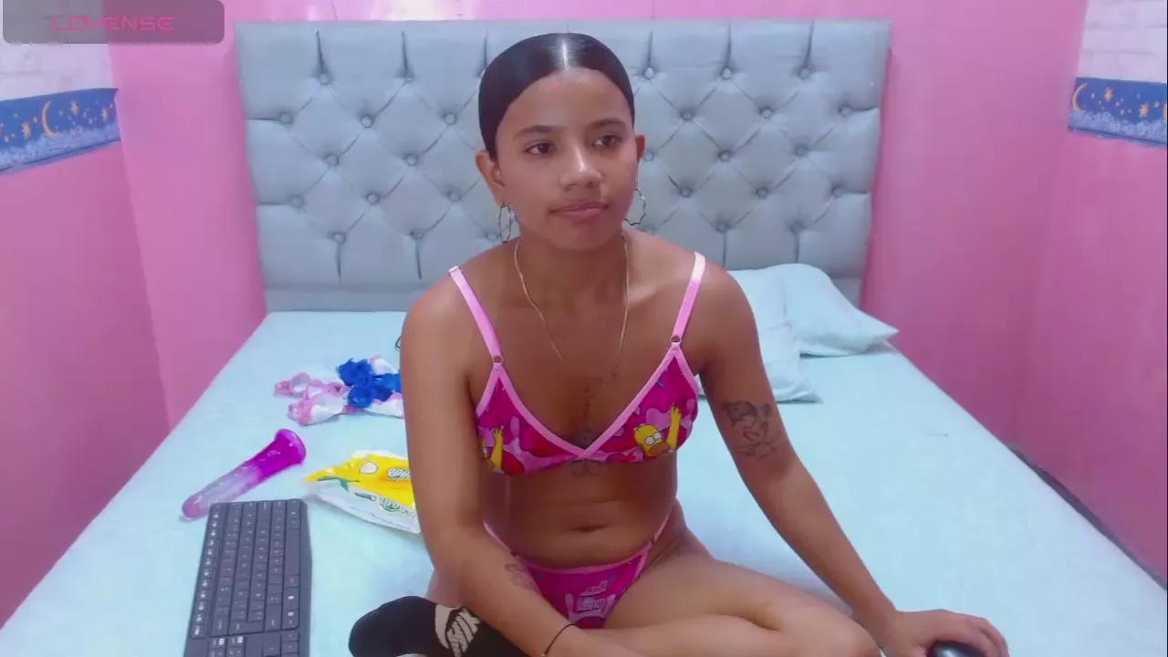 Angelica_Blue on Cam4 