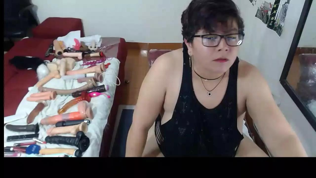 angellove266 on Cam4 