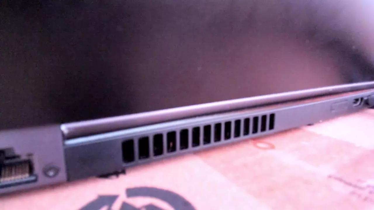 Offline Angywalhs on Cam4