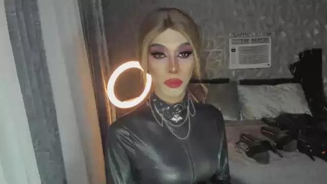 Freechat anitacruisze on Cam4