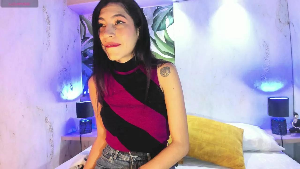 anna_lew on Cam4 