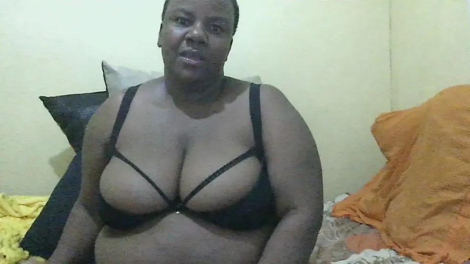 Freechat AnnabigpussyXO on Cam4