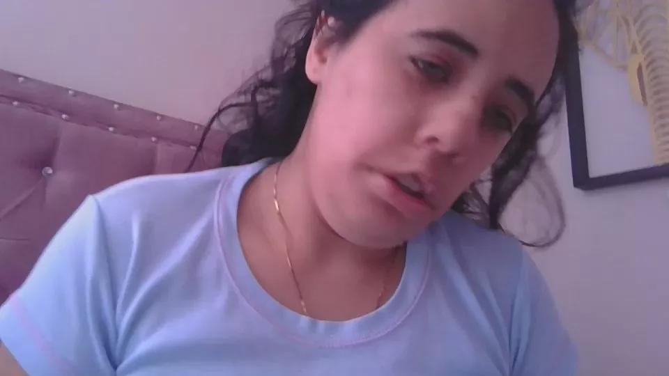 annarose19 on Cam4 