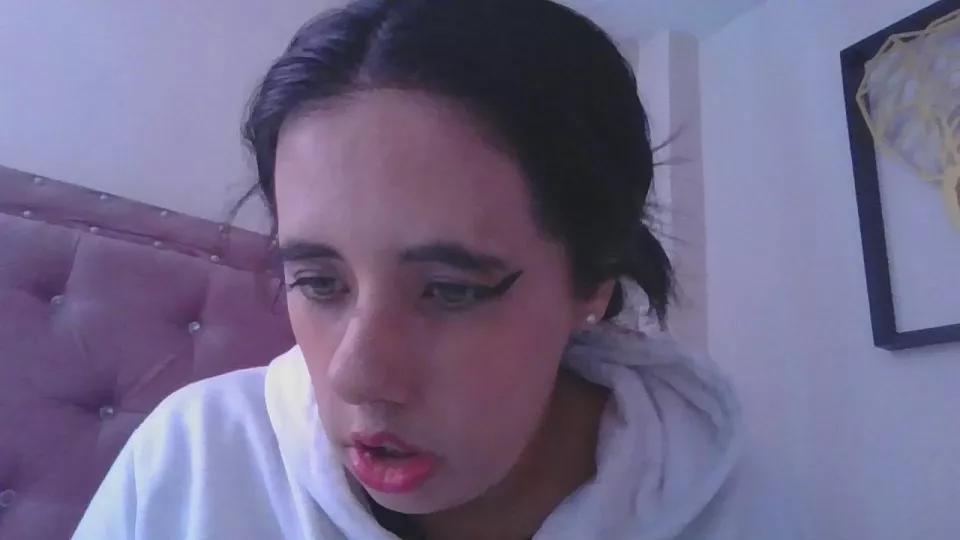 annarose19 on Cam4 