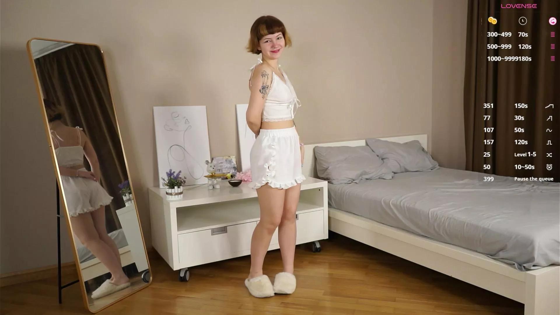 AnnisAlgood on Cam4 