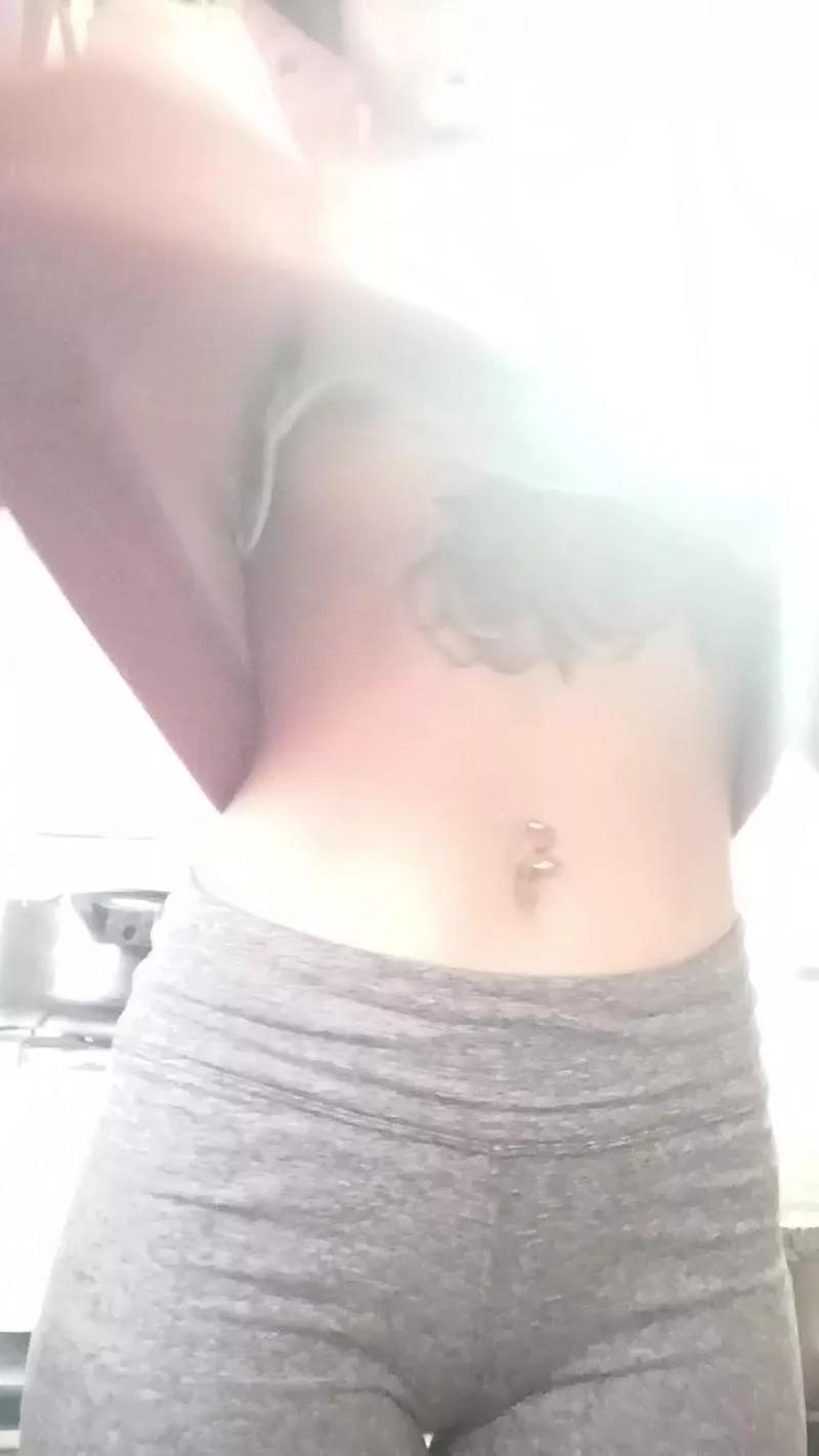 AnnitaYourBitch on Cam4 