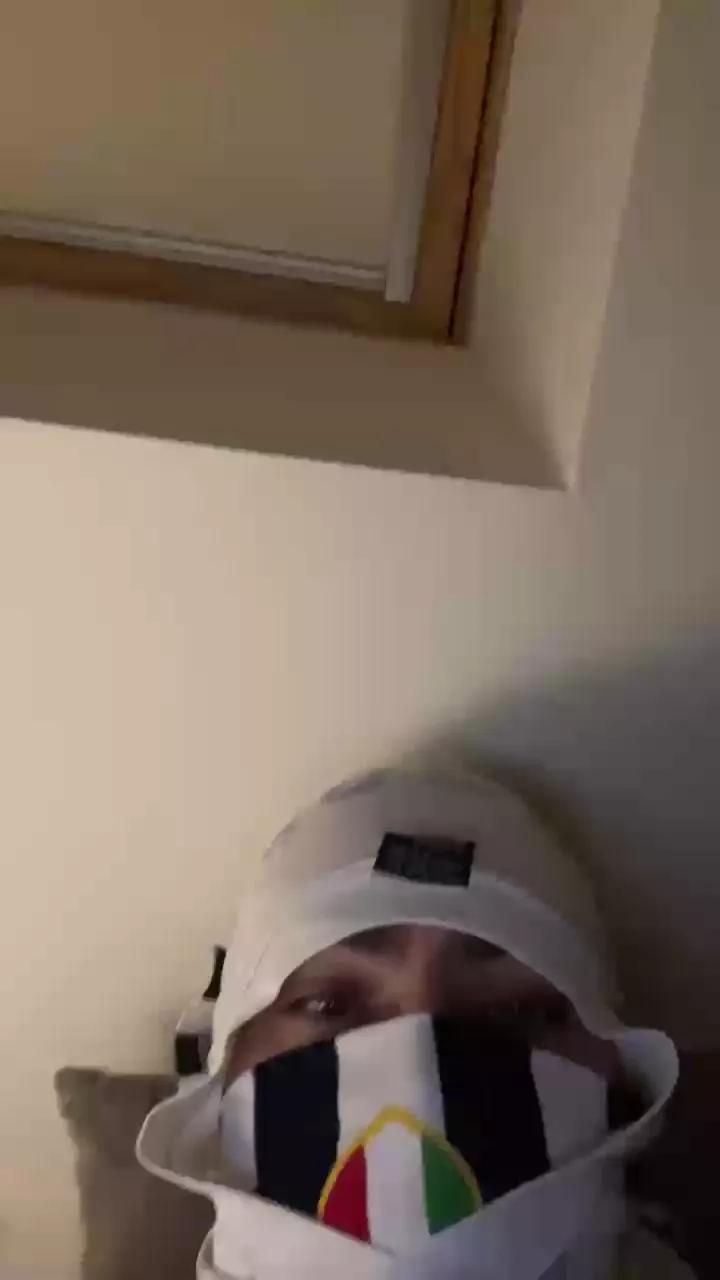 Anonymous18cm on Cam4 