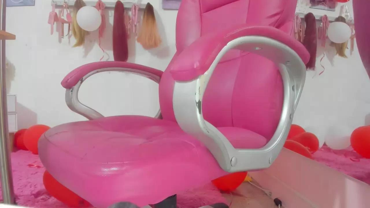 ANTONELLA_KLING on Cam4 