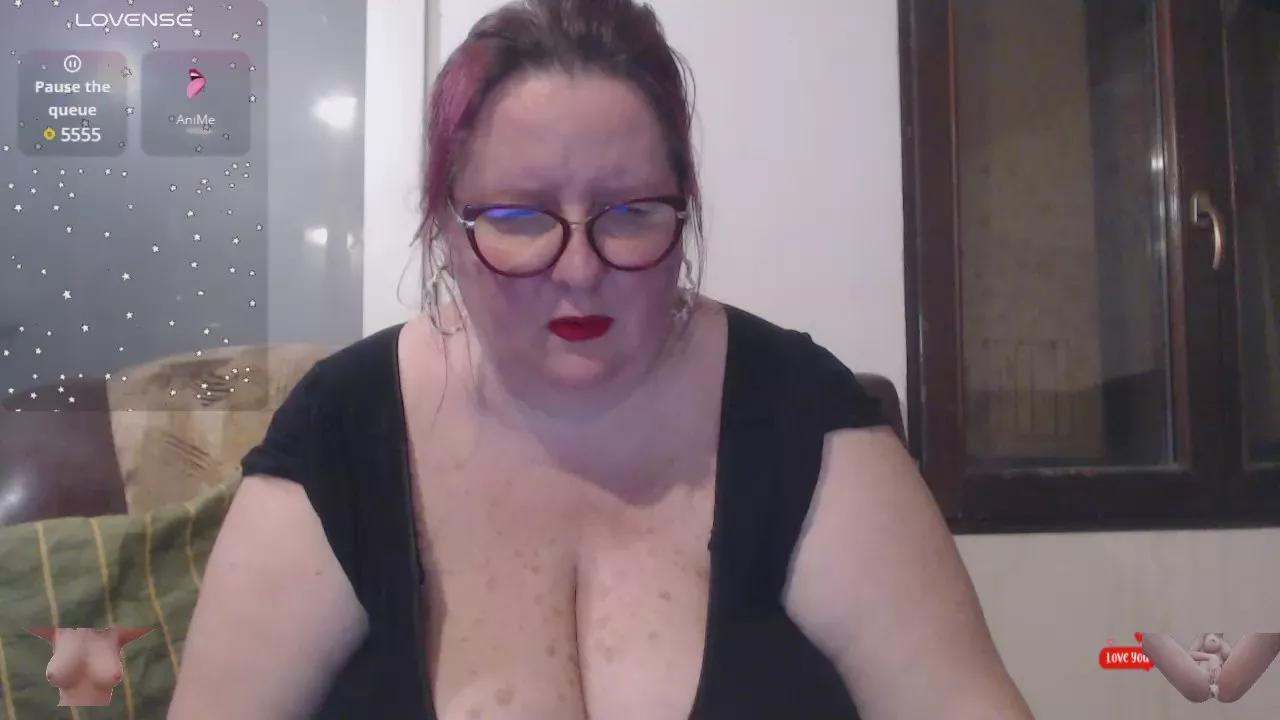 antoniastarr on Cam4 