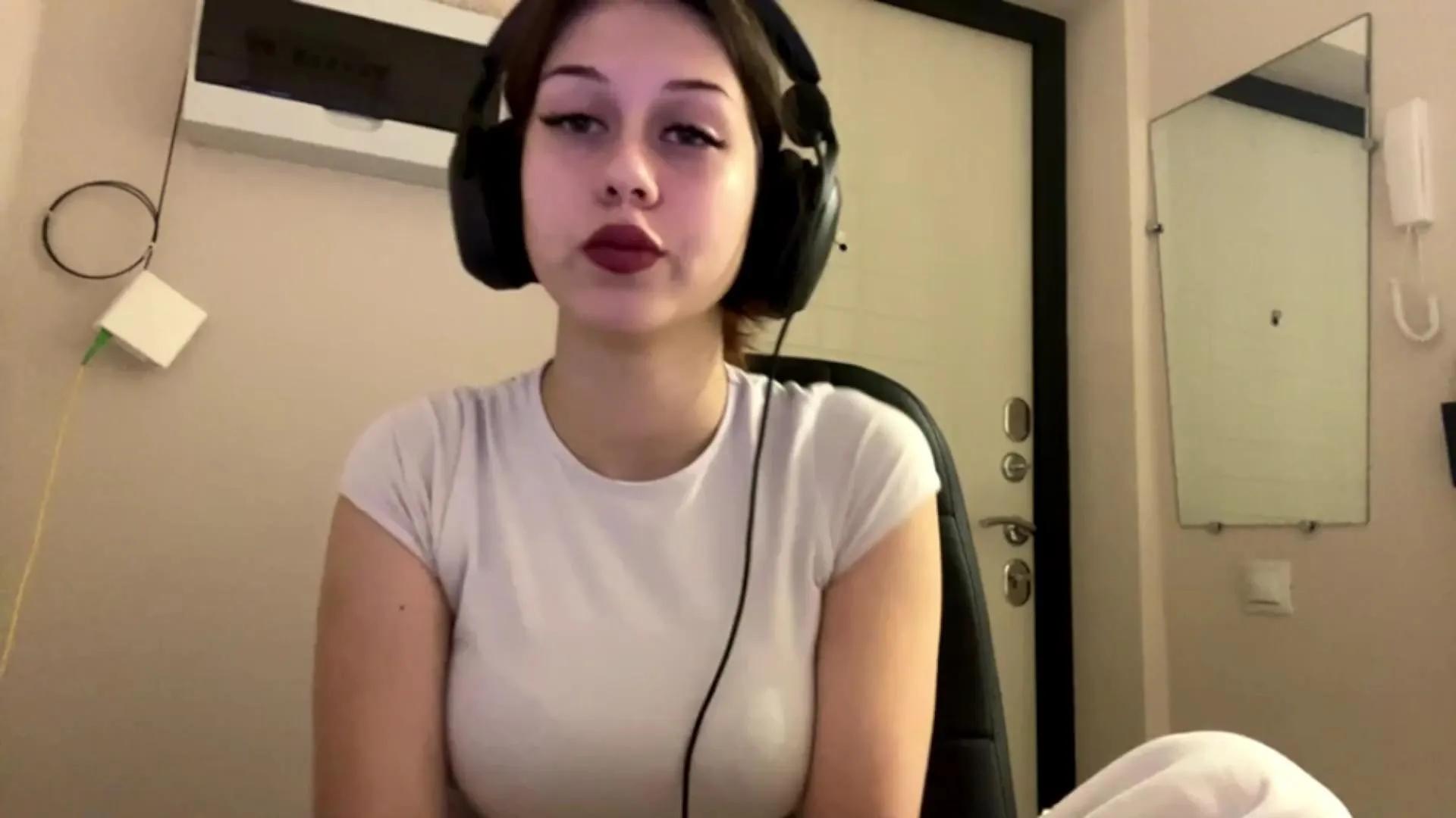 Freechat ArdellGusa on Cam4