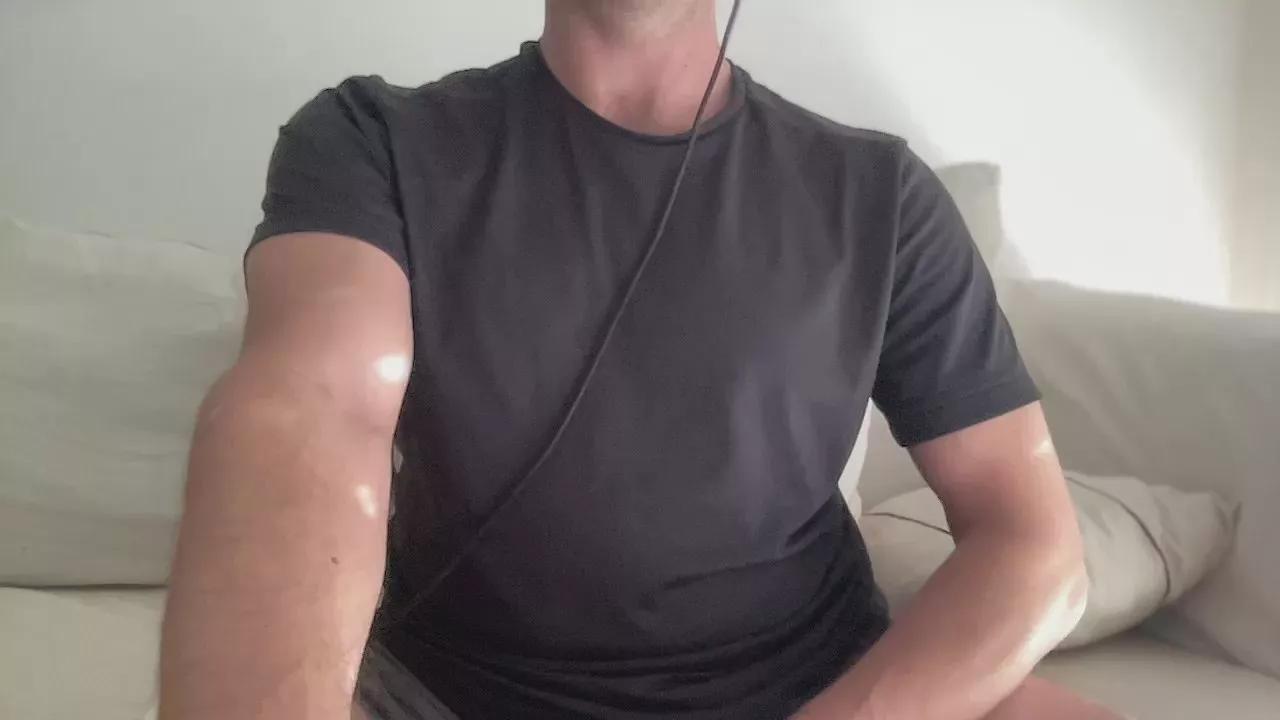 argentooo_1 on Cam4