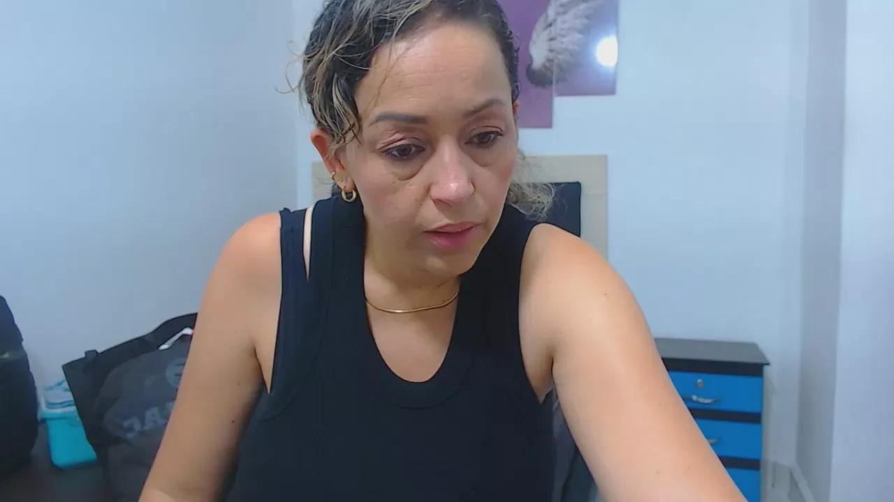 ariellth on Cam4 