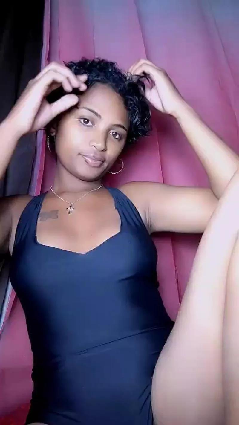 Armella2 on Cam4 