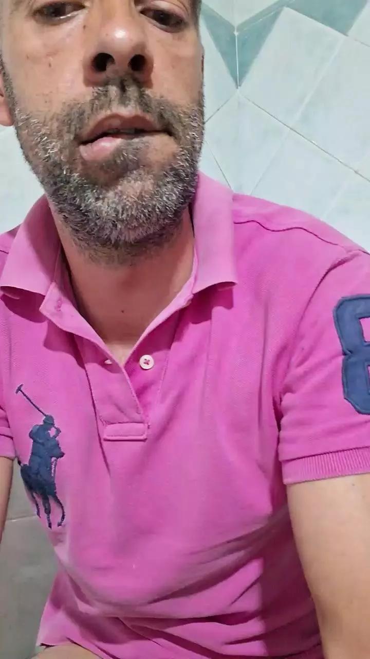 Arrettu87 on Cam4 