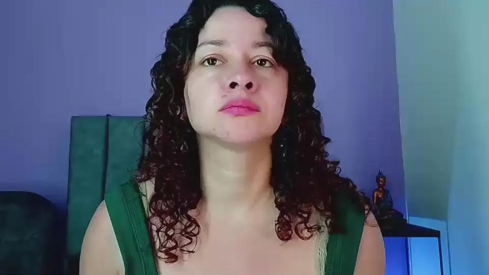 ArtesanaMK on Cam4 