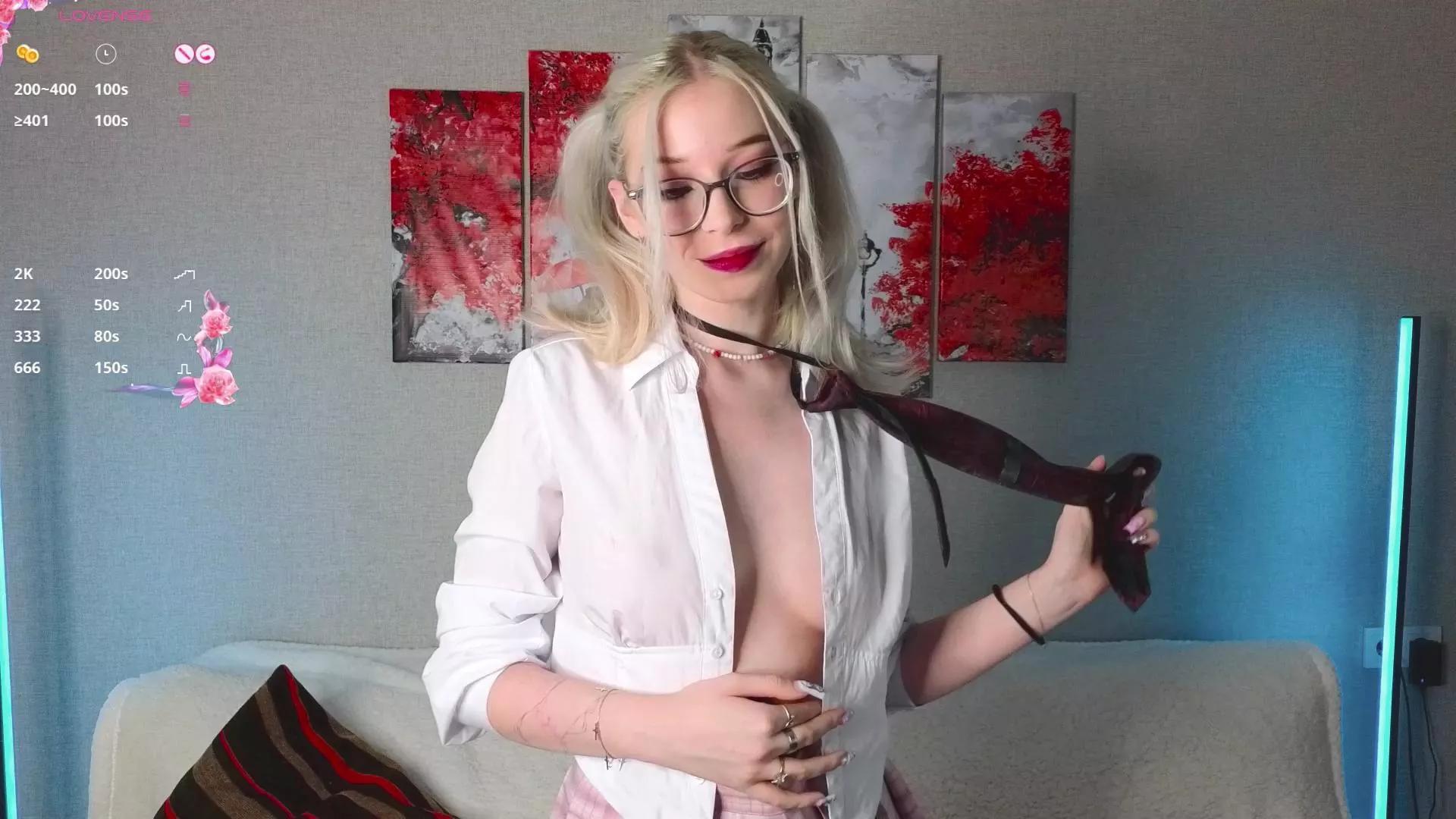 AshleyGrooms on Cam4 