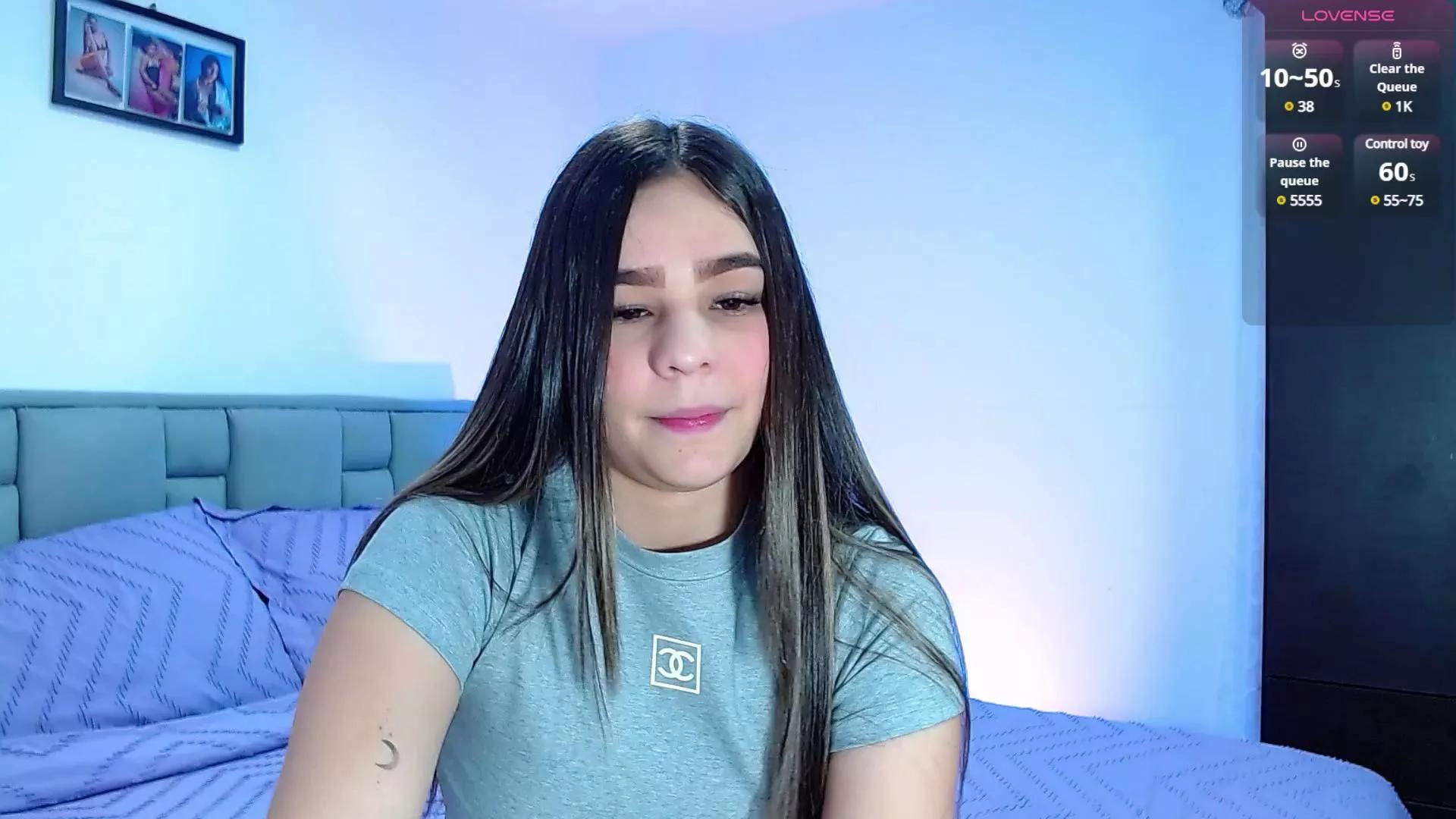 astrid_omega on Cam4 