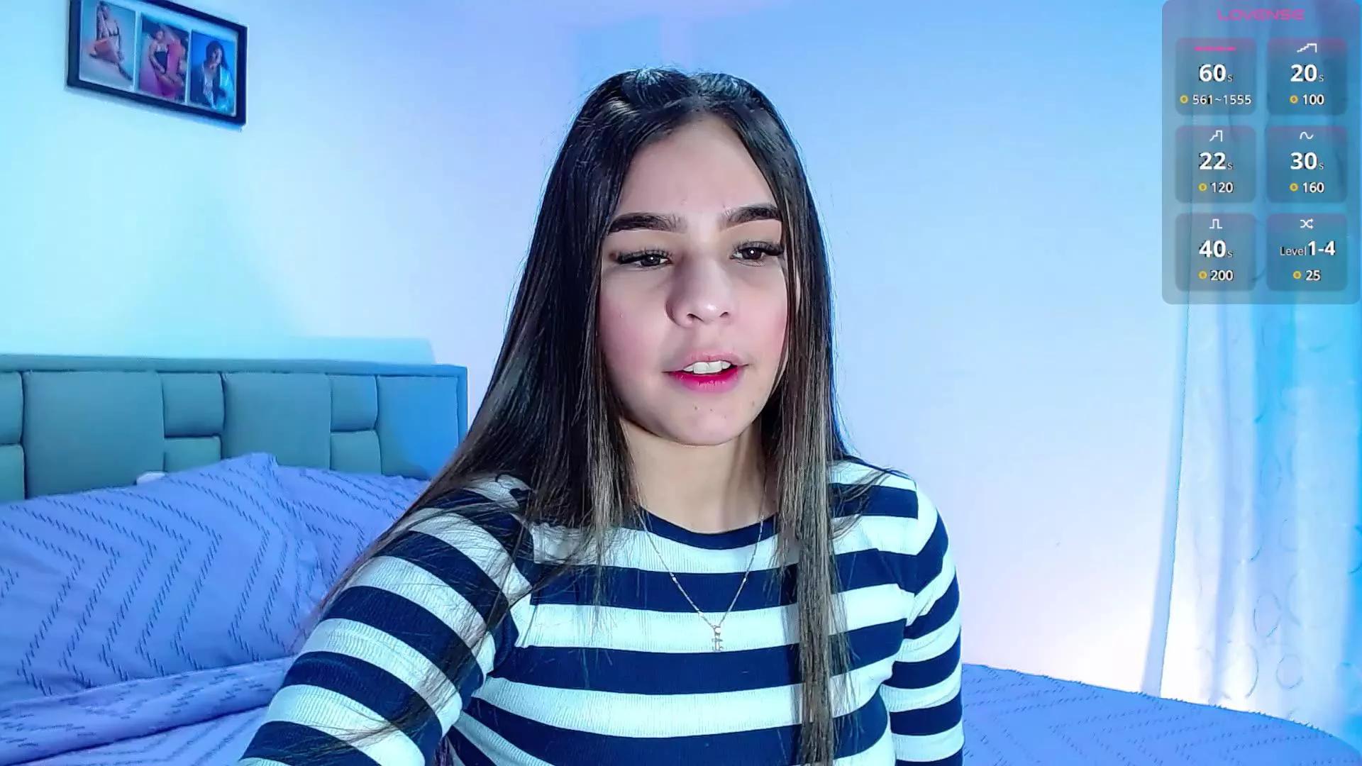astrid_omega on Cam4 