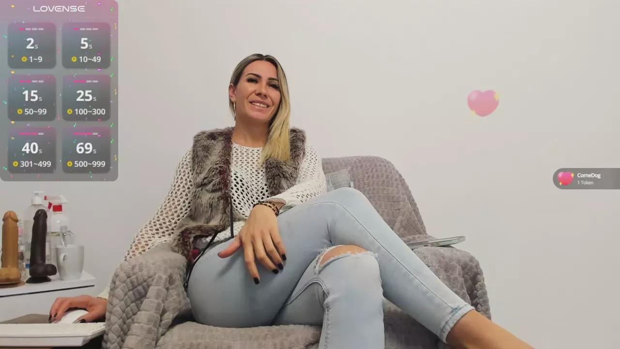 asweetcherry30 on Cam4 
