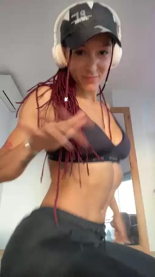 Offline Auramalkxxx on Cam4