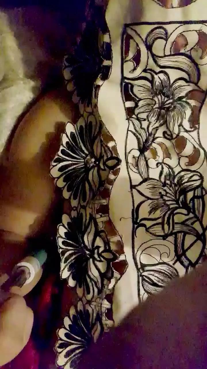 AuroraLive on Cam4 