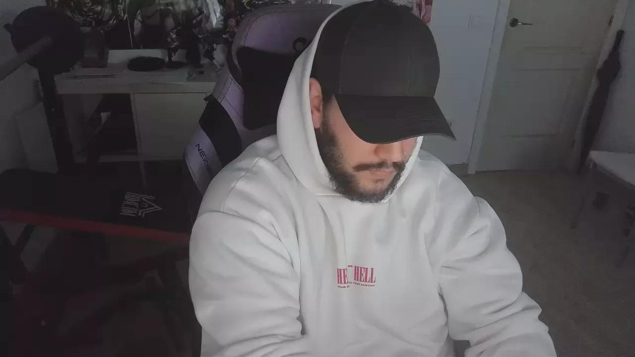 Axelbladeee on Cam4 