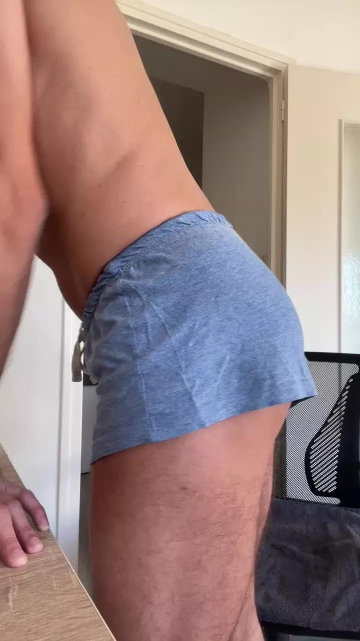 Babyboy2021xxx on Cam4 