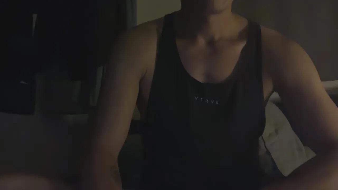 Offline babyboyeatfing1 on Cam4