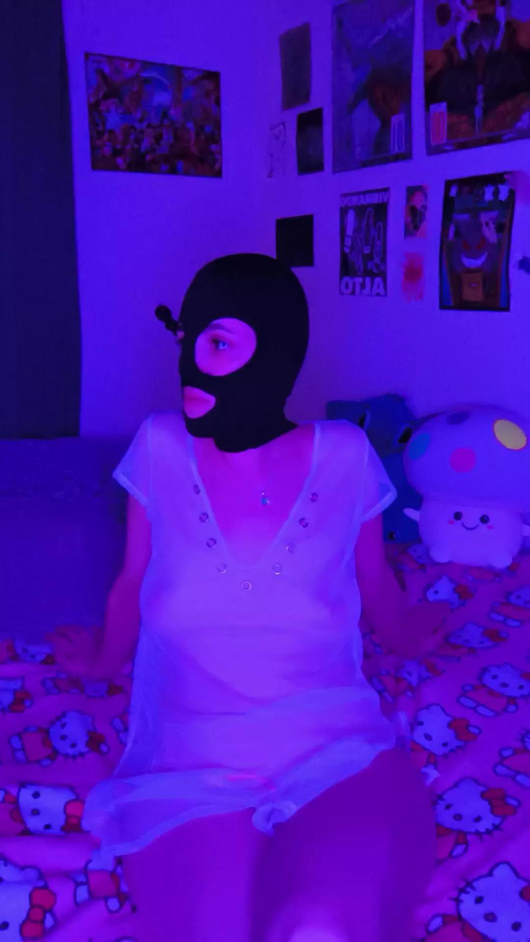 Babyfrankie on Cam4 
