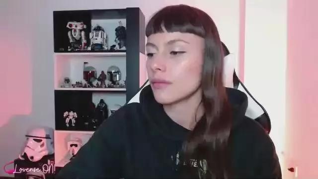 Offline babypinkcatlive on Cam4