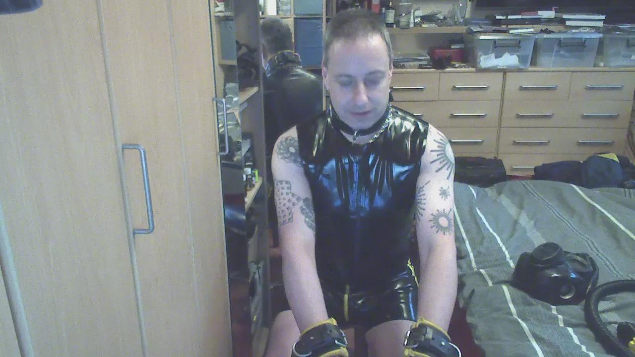badboymidlands on Cam4 