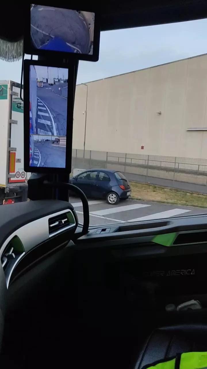 Offline Batacchio70hot on Cam4