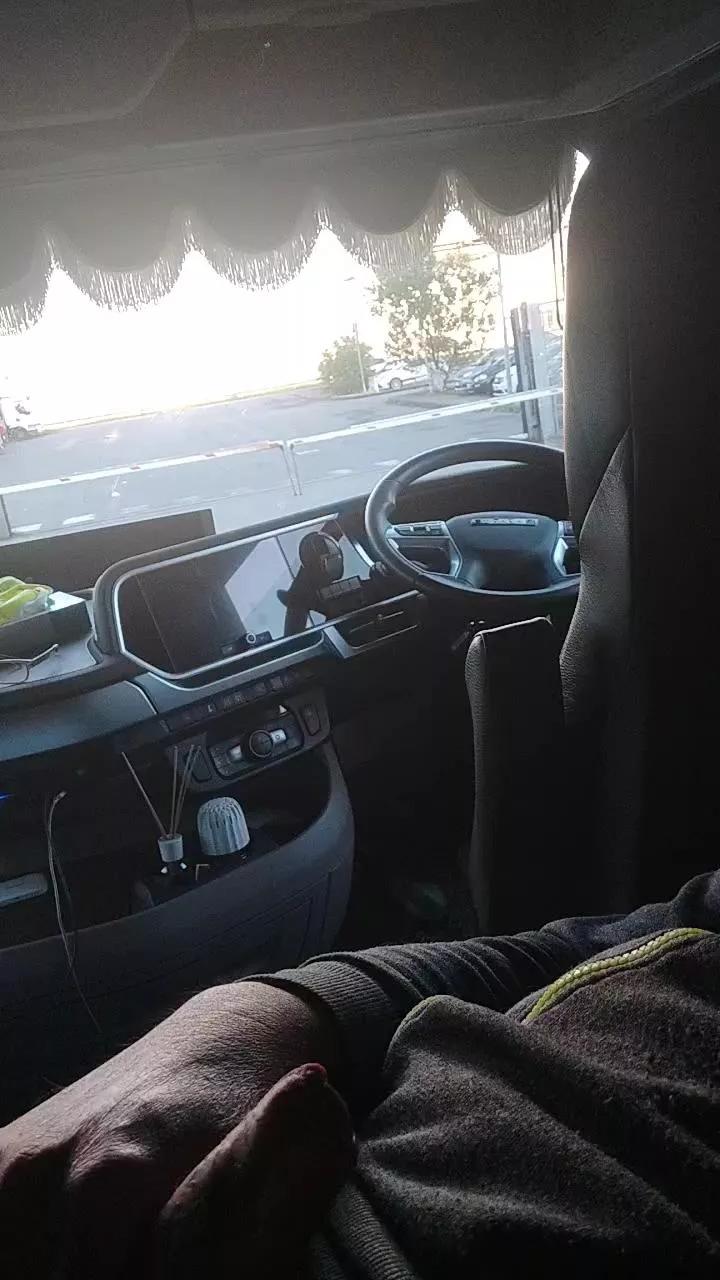 Offline Batacchio70hot on Cam4