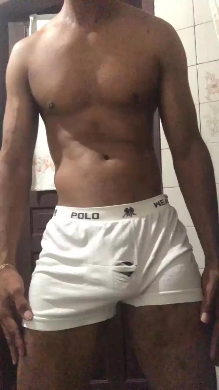 Batetoro on Cam4 
