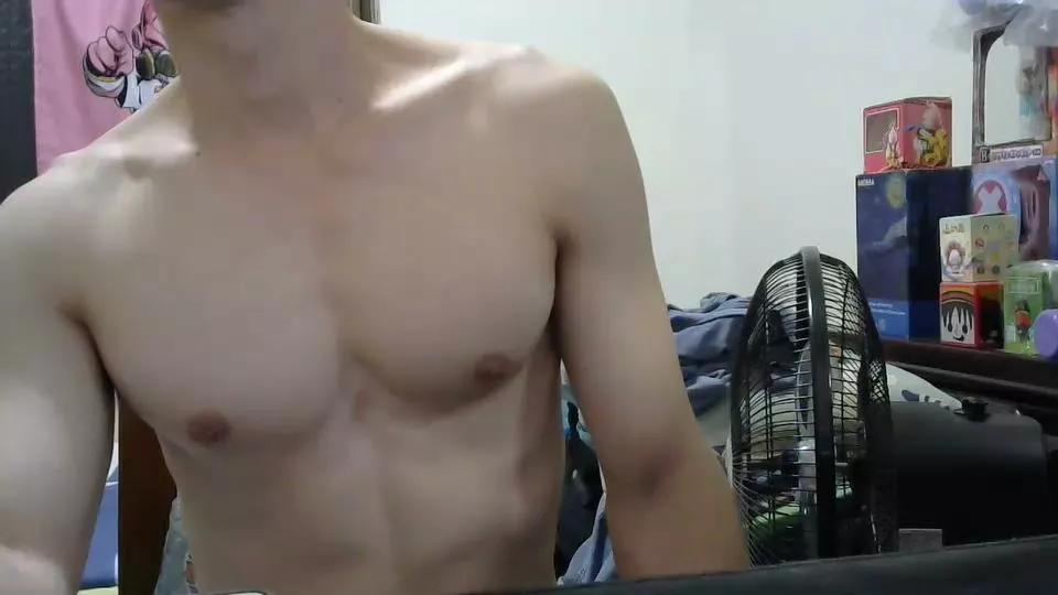 bbq322 on Cam4 