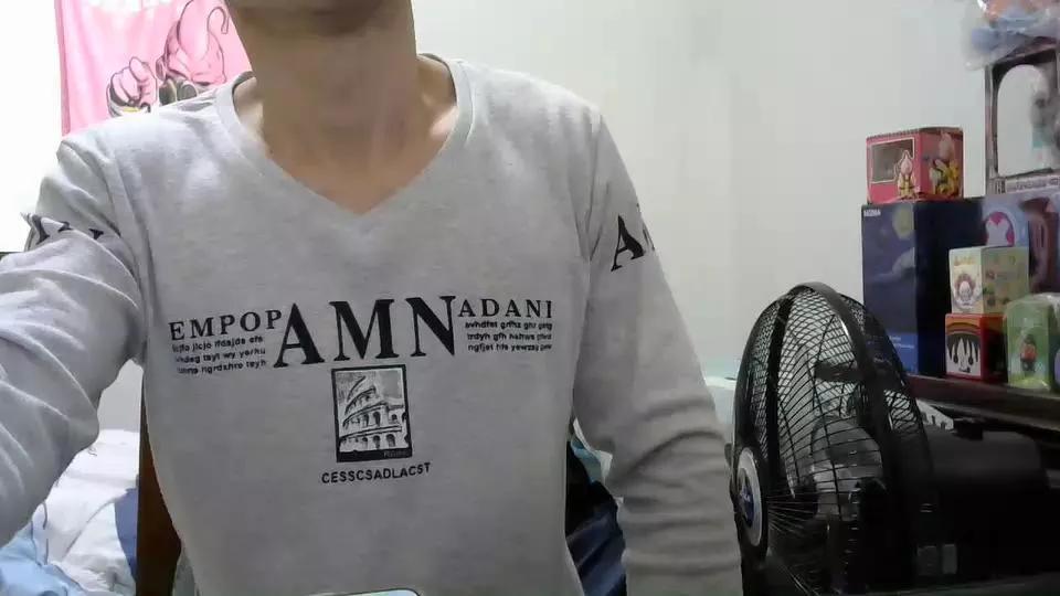 bbq322 on Cam4 