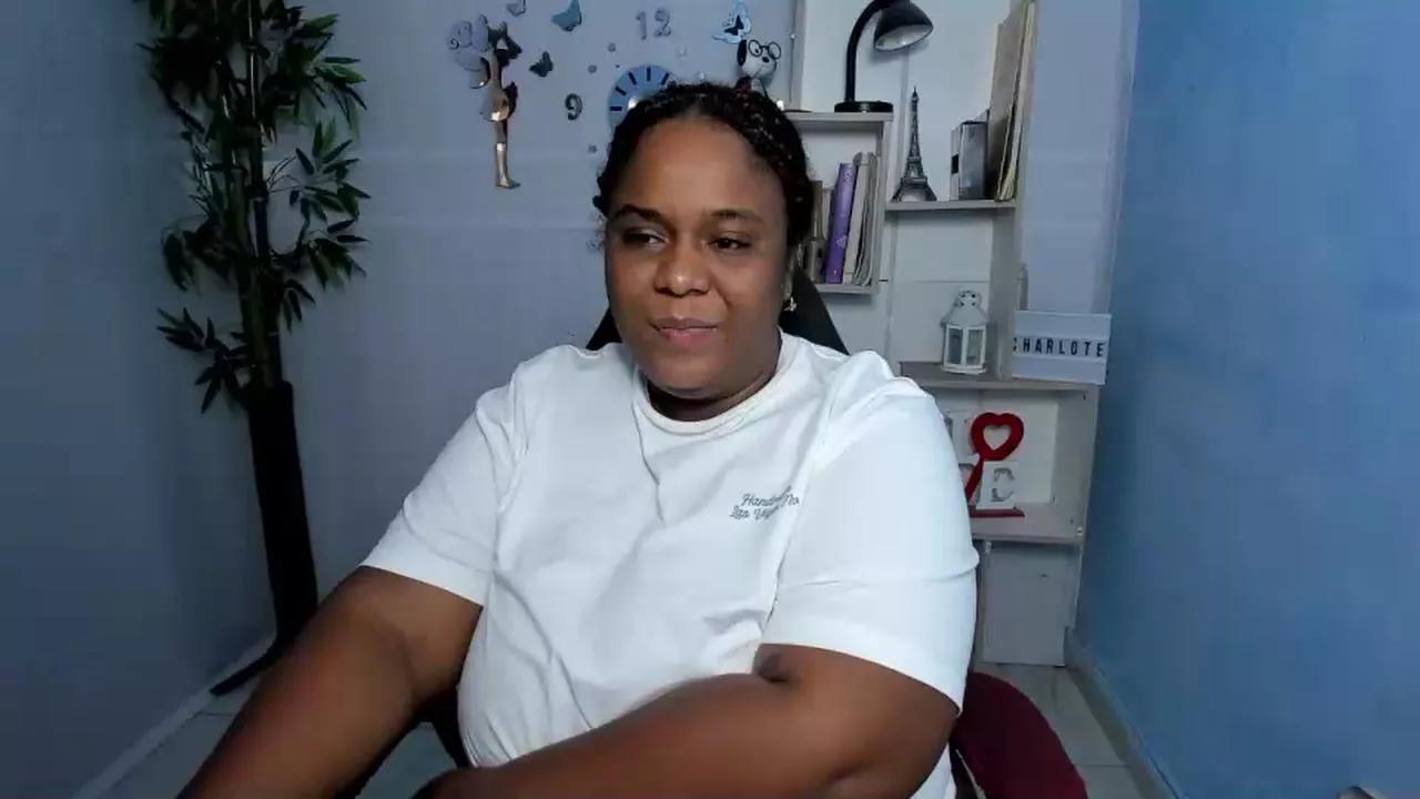 bbw_charlotee on Cam4 