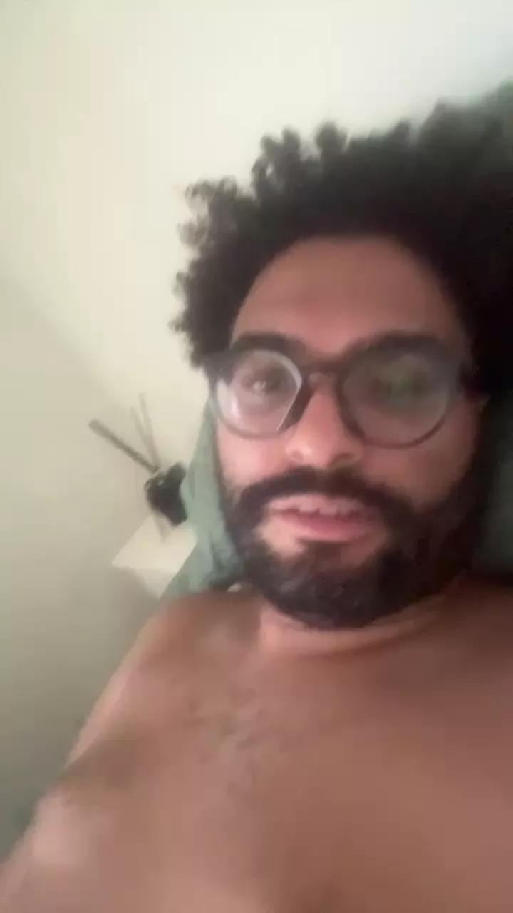 Bear_mineiro on Cam4 