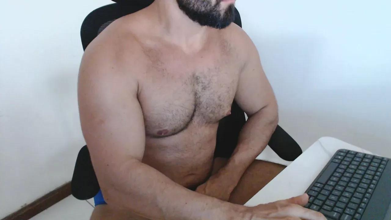 beard_man_sexy on Cam4 