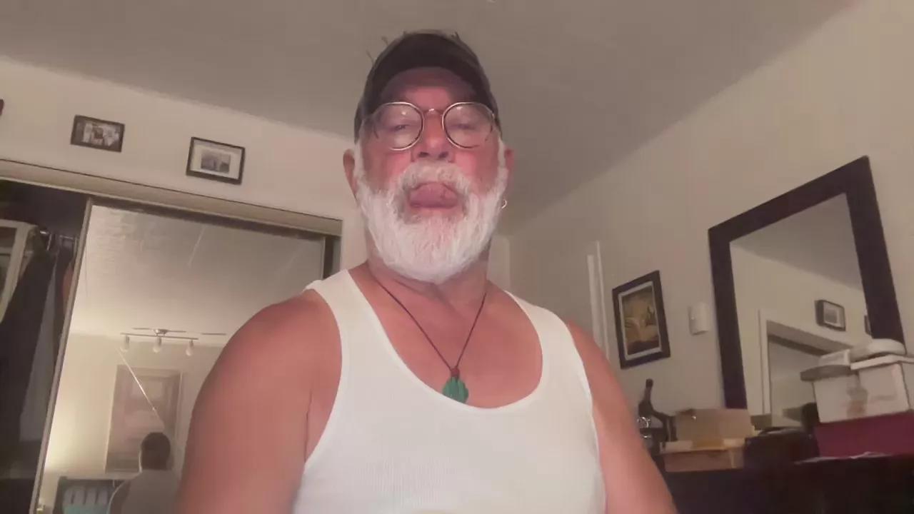 bearfacts on Cam4