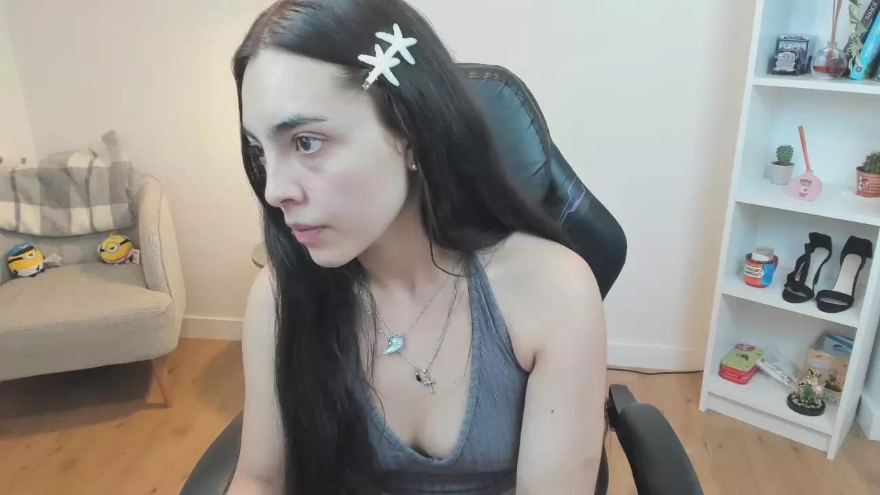 Bella_Evans on Cam4 