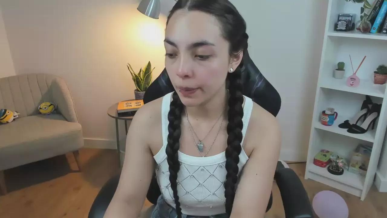 Bella_Evans on Cam4 
