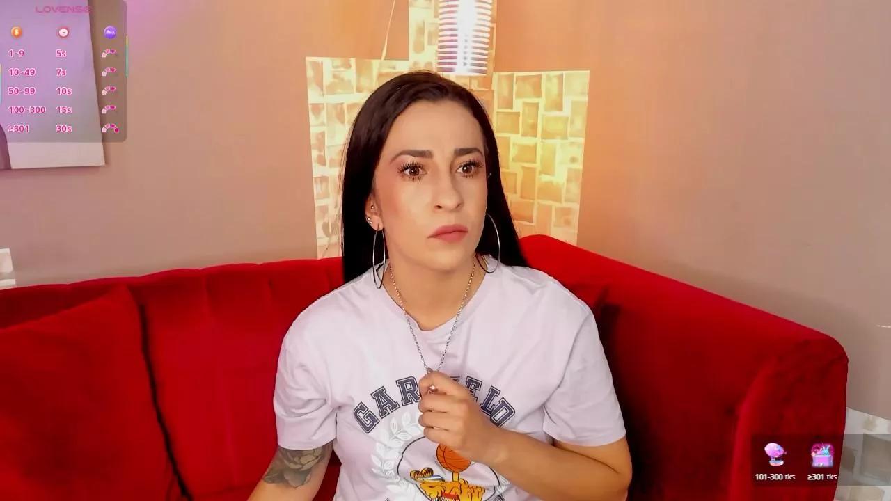 BellaWilliams on Cam4 