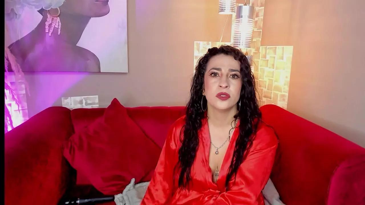 BellaWilliams on Cam4 
