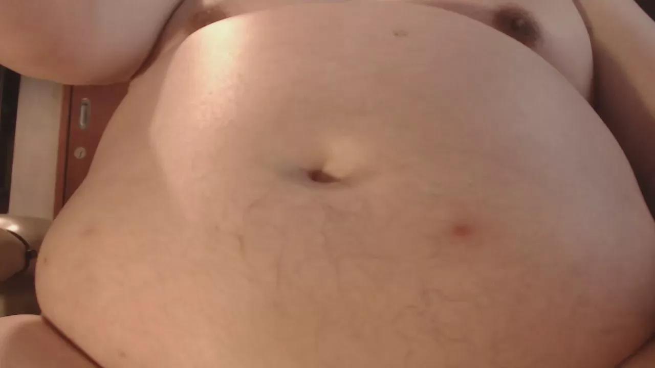 Offline bellyasian on Cam4