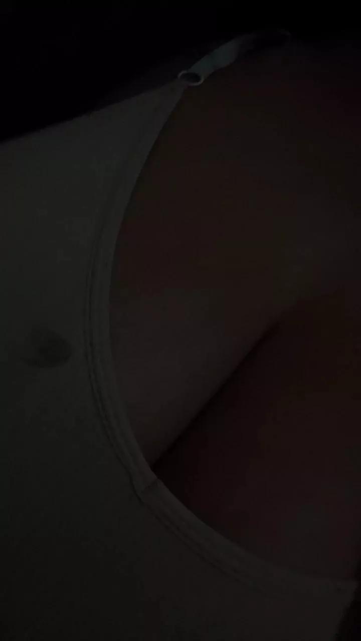 Beluuu27 on Cam4 